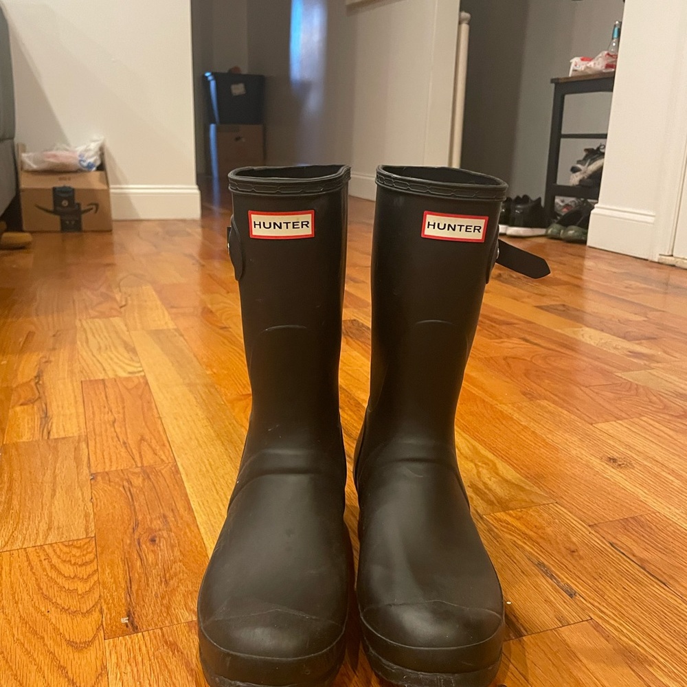 Hunter Rain Boots Women’s size 11 Black